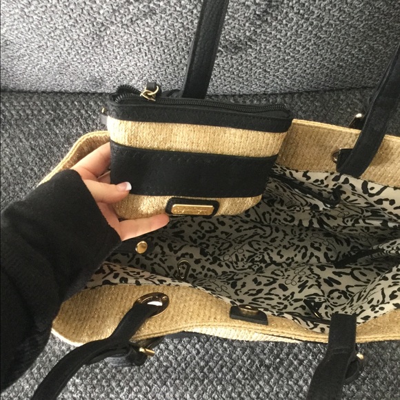 Brand New Jessica Simpson bag - Picture 4 of 7